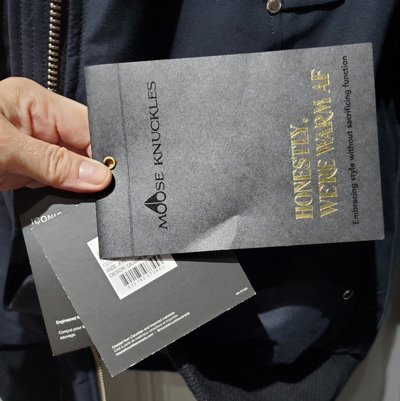 MOOSE KNUCKLE- ORIGINAL DEBBIE BOMBER - Picture 9 of 9